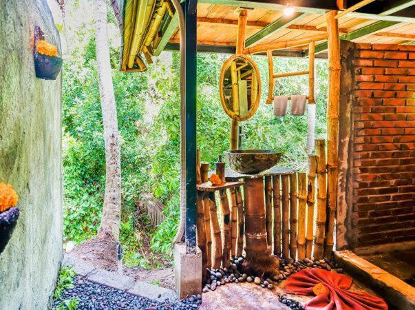 Swarma Villa Ubud Near Sacred Monkey Forest Sanctuary Exterior photo